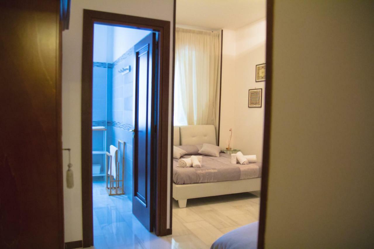 Bed and Breakfast Easy House Neapol Zewnętrze zdjęcie